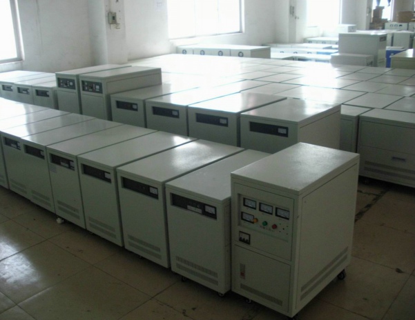 穩壓青青草视频网站主要被作為穩壓器或電壓基準元件使用.